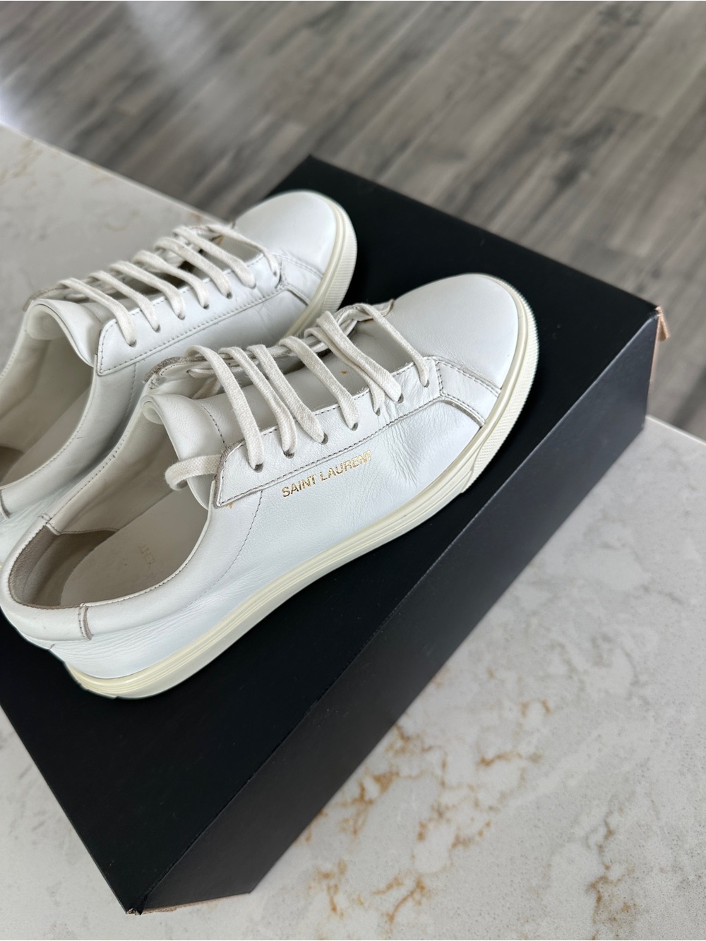 Saint Laurent White Leather Low-Top Sneakers with Gold Logo - Picture 3 of 6
